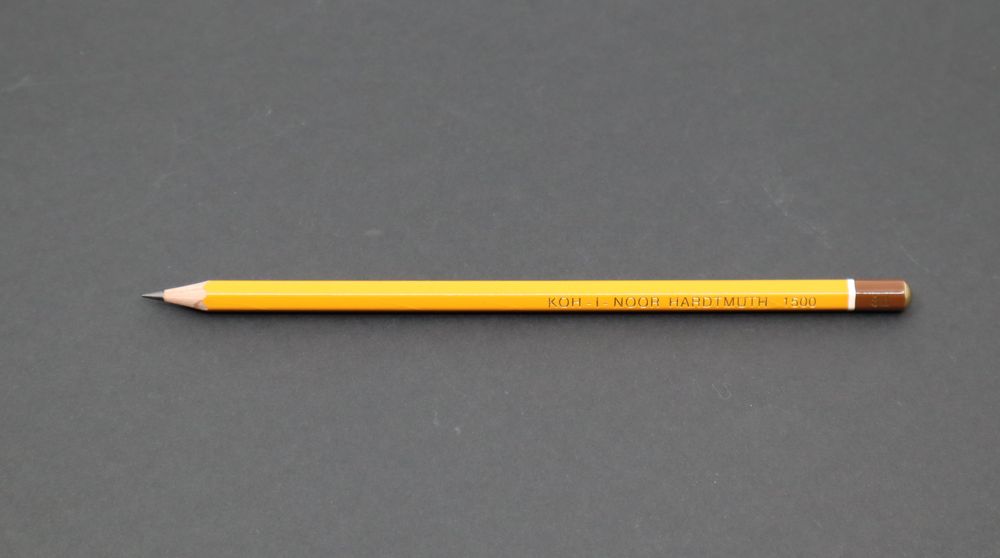 Ceruzka 8B